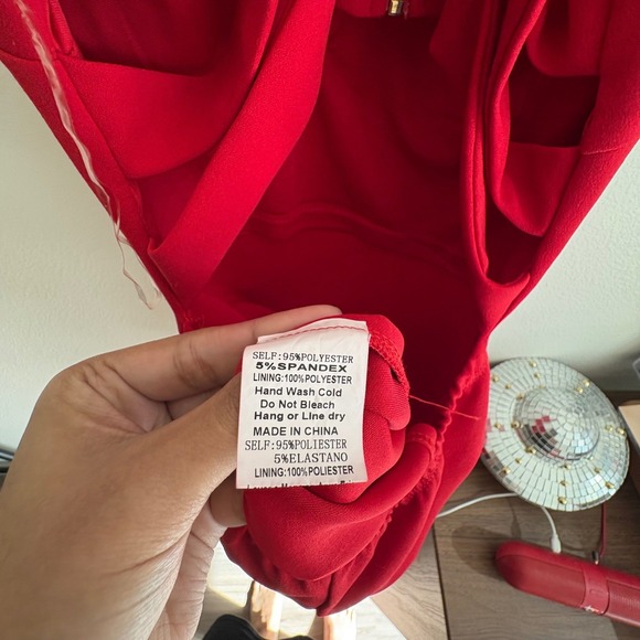 Windsor Red Deep V-Neck Strappy Open Back Bodycon Mini Dress Sleeveless Party - Picture 8 of 8